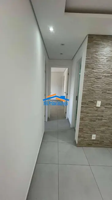 Apartamento com 2 quartos à venda e para alugar, 60m2 em Jardim Tupanci, Barueri - SP - imagem 3 Foto 3 de Apartamento com 2 quartos à venda e para alugar, 60m2 em Jardim Tupanci, Barueri - SP