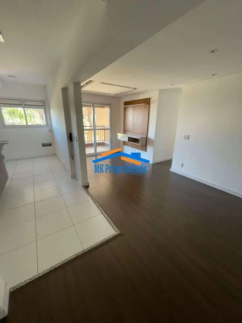 Foto 1 de Apartamento com 3 quartos à venda e para alugar, 76m2 em Jardim Tupanci, Barueri - SP