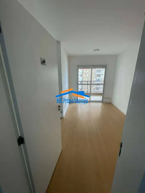 Foto 1 de Apartamento com 2 quartos à venda e para alugar, 60m2 em Jardim Tupanci, Barueri - SP