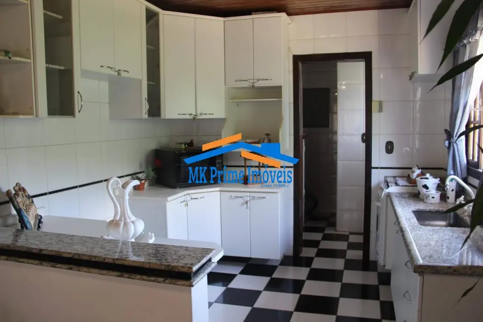 Foto 2 de Chácara com 4 quartos à venda, 11000m2 em Mairinque - SP