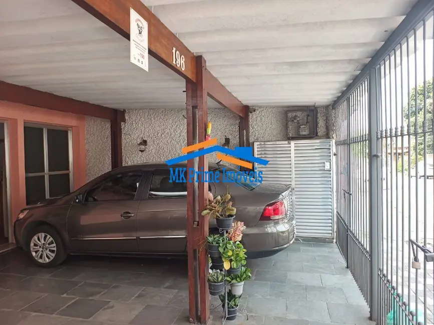 Foto 2 de Casa com 4 quartos à venda, 232m2 em Quitaúna, Osasco - SP