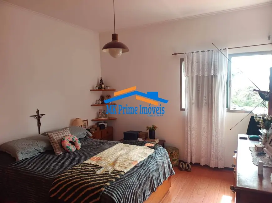 Foto 8 de Casa com 4 quartos à venda, 232m2 em Quitaúna, Osasco - SP