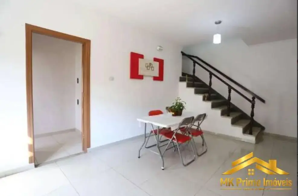 Foto 3 de Sobrado com 3 quartos à venda, 241m2 em Jardim das Flores, Osasco - SP