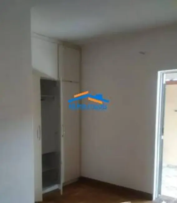 Foto 8 de Sobrado com 3 quartos à venda, 241m2 em Jardim das Flores, Osasco - SP