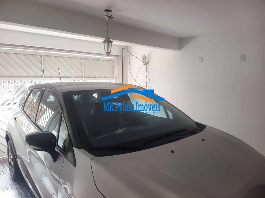 Sobrado com 3 quartos à venda, 212m2 em Cidade das Flores, Osasco - SP - imagem 3 Foto 3 de Sobrado com 3 quartos à venda, 212m2 em Cidade das Flores, Osasco - SP