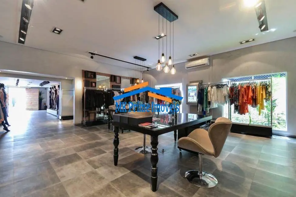 Foto 2 de Sala Comercial à venda, 350m2 em Vila Nova Conceição, São Paulo - SP