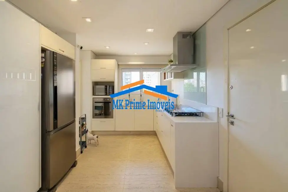 Apartamento com 3 quartos à venda, 210m2 em Vila Olímpia, São Paulo - SP - imagem 9 Foto 9 de Apartamento com 3 quartos à venda, 210m2 em Vila Olímpia, São Paulo - SP