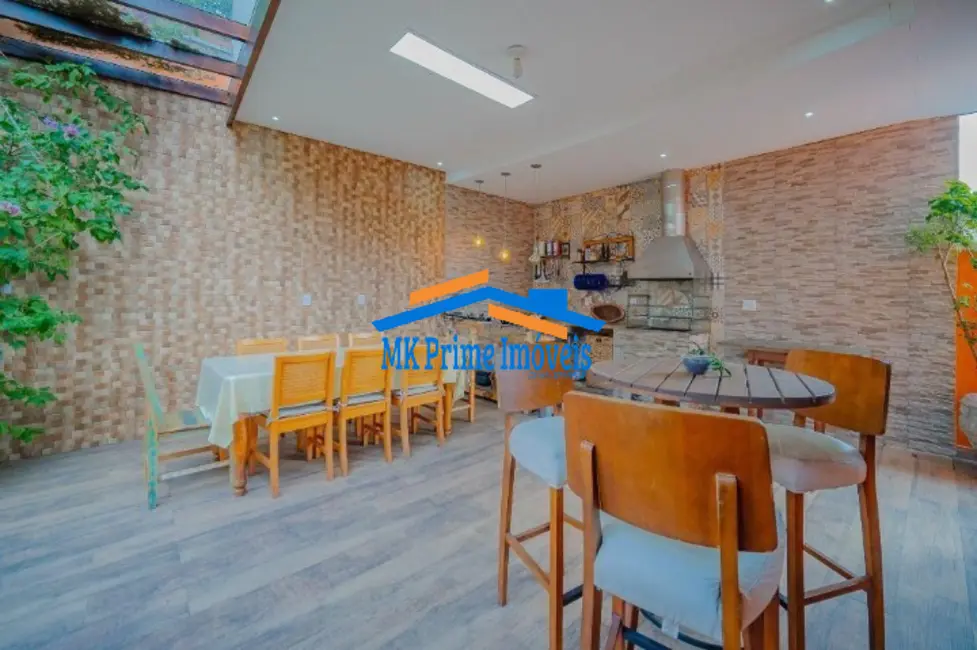 Foto 1 de Casa com 3 quartos à venda, 388m2 em City Bussocaba, Osasco - SP