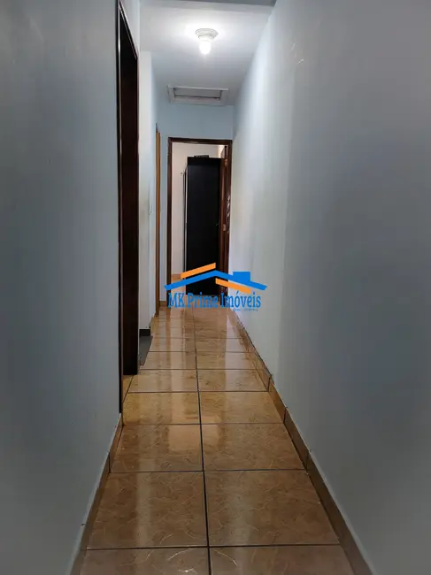 Sobrado com 3 quartos à venda, 165m2 em Cidade das Flores, Osasco - SP - imagem 6 Foto 6 de Sobrado com 3 quartos à venda, 165m2 em Cidade das Flores, Osasco - SP