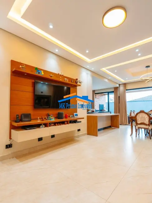 Casa com 3 quartos à venda, 190m2 em City Bussocaba, Osasco - SP - imagem 4 Foto 4 de Casa com 3 quartos à venda, 190m2 em City Bussocaba, Osasco - SP