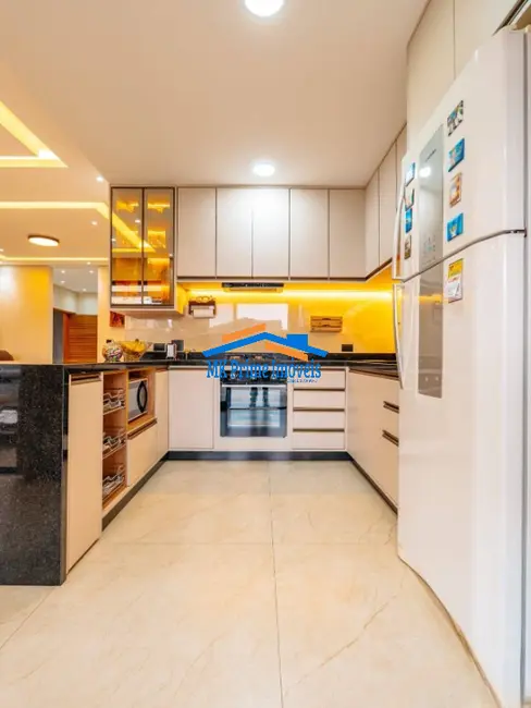 Casa com 3 quartos à venda, 190m2 em City Bussocaba, Osasco - SP - imagem 9 Foto 9 de Casa com 3 quartos à venda, 190m2 em City Bussocaba, Osasco - SP