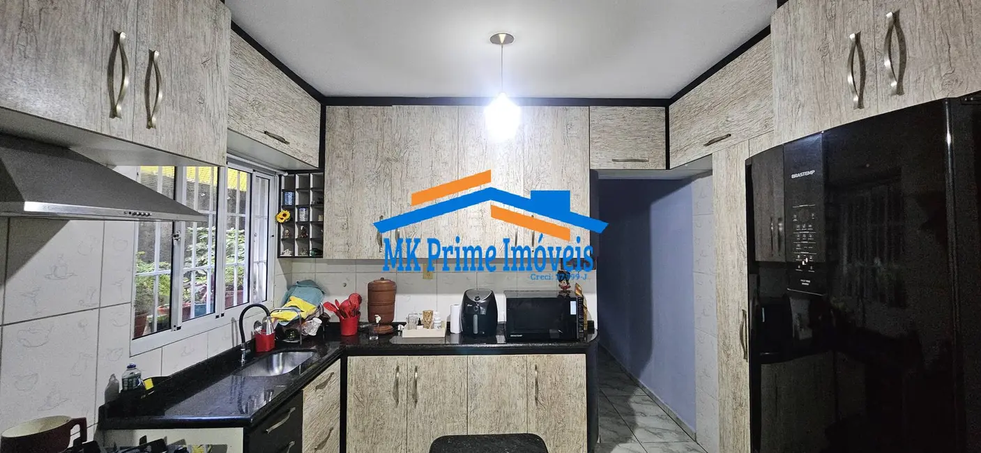 Casa com 3 quartos à venda, 130m2 em Santo Antônio, Osasco - SP - imagem 1 Foto 1 de Casa com 3 quartos à venda, 130m2 em Santo Antônio, Osasco - SP