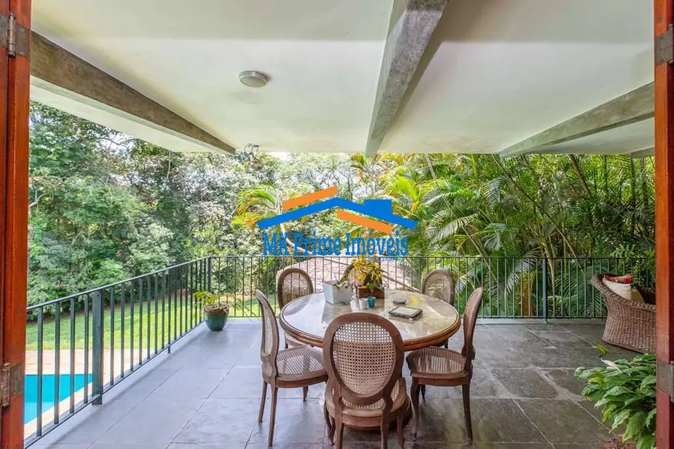 Casa com 6 quartos à venda, 5000m2 em Vila Santo Antônio, Cotia - SP - imagem 3 Foto 3 de Casa com 6 quartos à venda, 5000m2 em Vila Santo Antônio, Cotia - SP