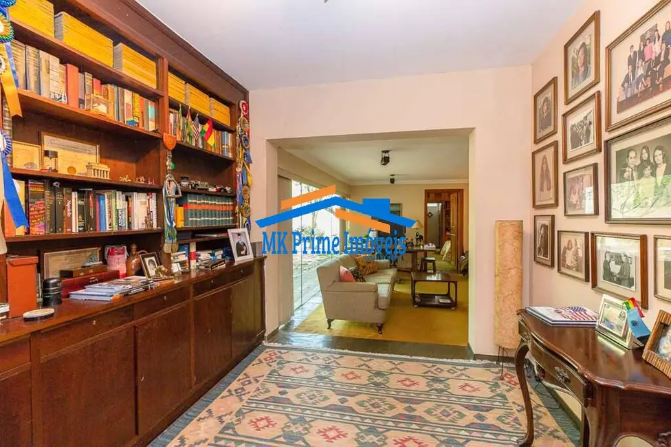 Casa com 6 quartos à venda, 5000m2 em Vila Santo Antônio, Cotia - SP - imagem 5 Foto 5 de Casa com 6 quartos à venda, 5000m2 em Vila Santo Antônio, Cotia - SP