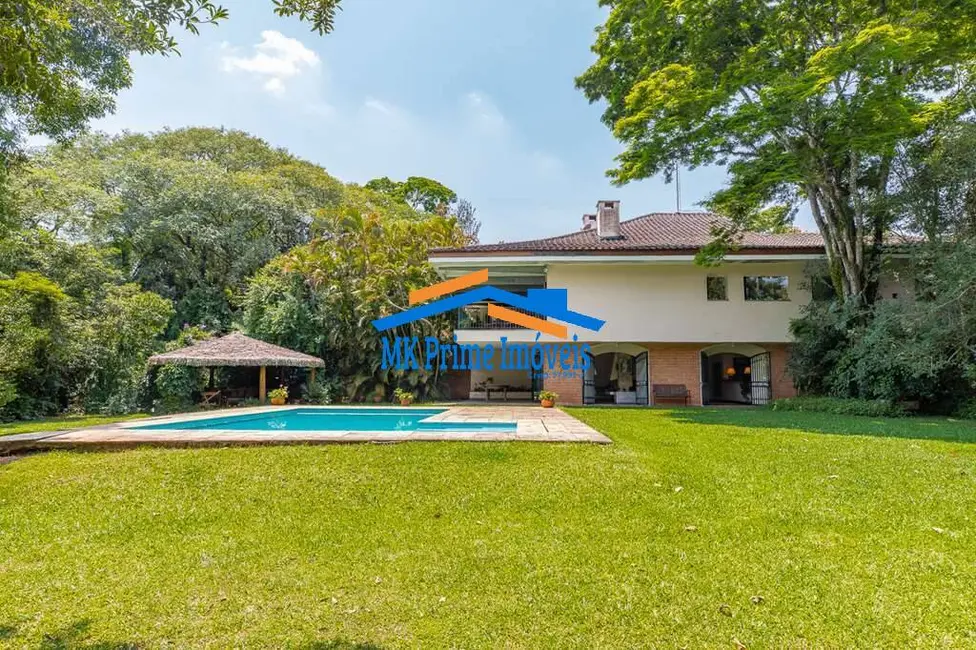 Casa com 6 quartos à venda, 5000m2 em Vila Santo Antônio, Cotia - SP - imagem 1 Foto 1 de Casa com 6 quartos à venda, 5000m2 em Vila Santo Antônio, Cotia - SP