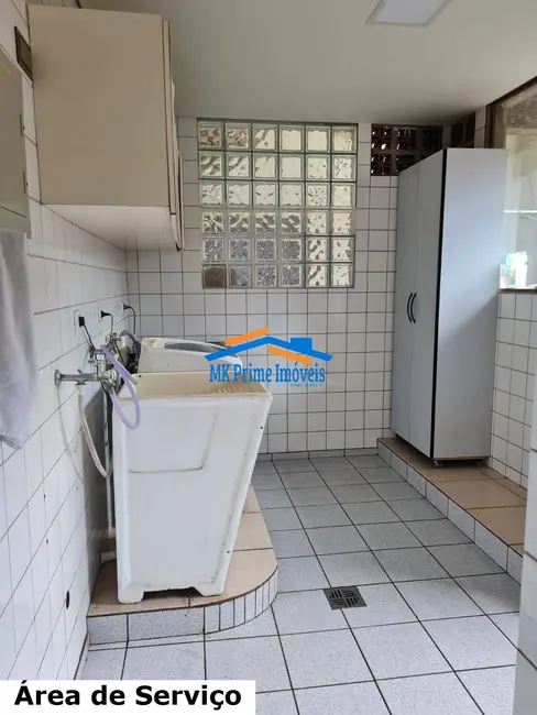 Sobrado com 3 quartos à venda, 277m2 em Barueri - SP - imagem 8 Foto 8 de Sobrado com 3 quartos à venda, 277m2 em Barueri - SP