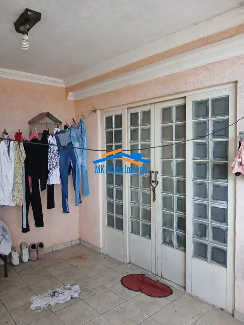 Casa com 3 quartos à venda, 240m2 em Munhoz Júnior, Osasco - SP - imagem 8 Foto 8 de Casa com 3 quartos à venda, 240m2 em Munhoz Júnior, Osasco - SP