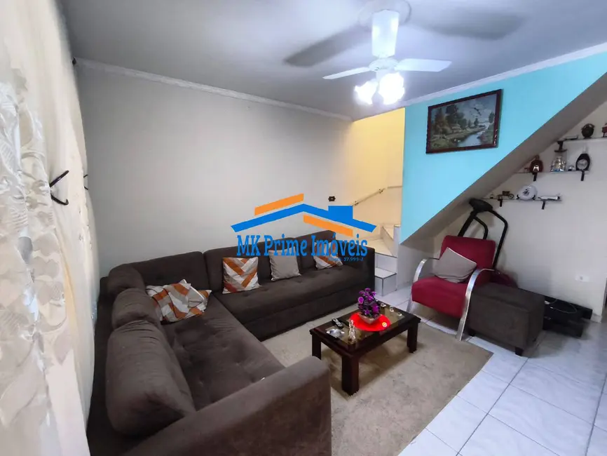 Sobrado com 4 quartos à venda, 197m2 em Jaguaribe, Osasco - SP - imagem 4 Foto 4 de Sobrado com 4 quartos à venda, 197m2 em Jaguaribe, Osasco - SP