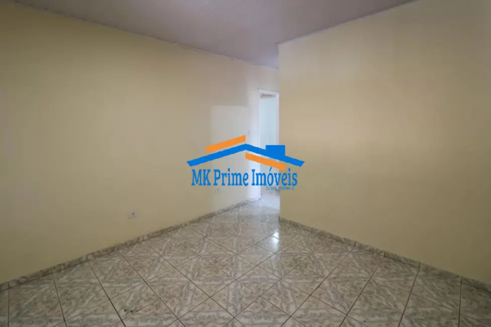 Sobrado com 2 quartos à venda, 117m2 em Jardim Roberto, Osasco - SP - imagem 8 Foto 8 de Sobrado com 2 quartos à venda, 117m2 em Jardim Roberto, Osasco - SP
