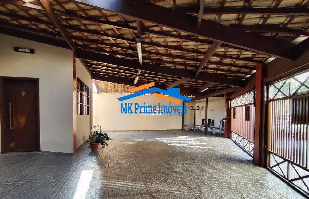 Casa com 3 quartos à venda, 206m2 em Alto da Lapa, São Paulo - SP - imagem 4 Foto 4 de Casa com 3 quartos à venda, 206m2 em Alto da Lapa, São Paulo - SP