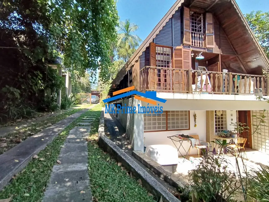 Foto 1 de Casa com 2 quartos para alugar, 150m2 em Jardim Recanto Suave, Cotia - SP