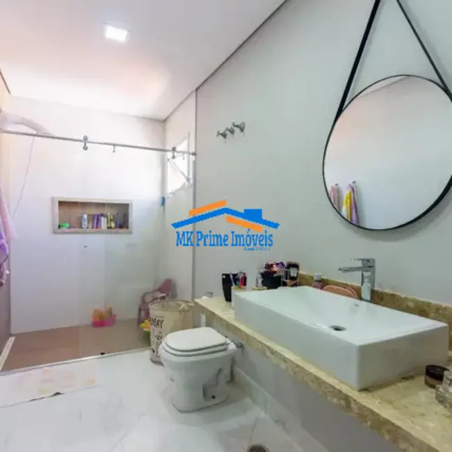 Foto 1 de Sobrado com 3 quartos à venda, 249m2 em Pestana, Osasco - SP