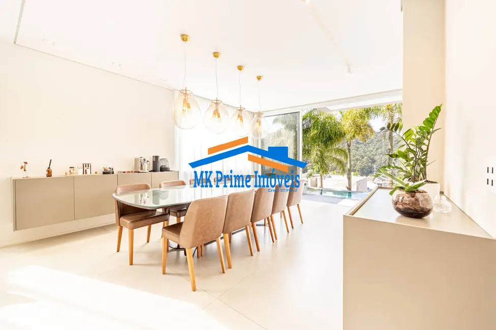 Casa de Condomínio com 4 quartos à venda, 485m2 em Tamboré, Barueri - SP - imagem 9 Foto 9 de Casa de Condomínio com 4 quartos à venda, 485m2 em Tamboré, Barueri - SP