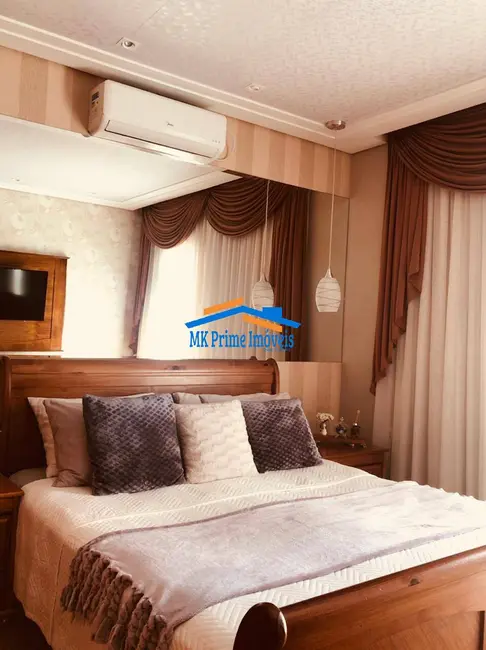 Casa com 3 quartos à venda, 160m2 em Santo Antônio, Osasco - SP - imagem 8 Foto 8 de Casa com 3 quartos à venda, 160m2 em Santo Antônio, Osasco - SP