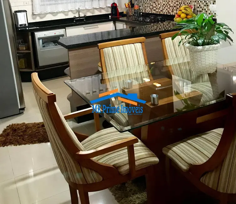 Casa com 3 quartos à venda, 160m2 em Santo Antônio, Osasco - SP - imagem 3 Foto 3 de Casa com 3 quartos à venda, 160m2 em Santo Antônio, Osasco - SP