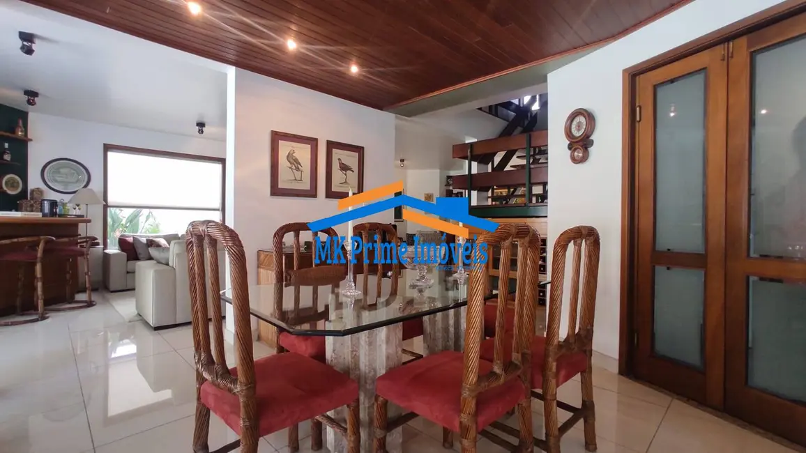 Foto 3 de Casa de Condomínio com 3 quartos à venda, 350m2 em Alphaville, Santana De Parnaiba - SP