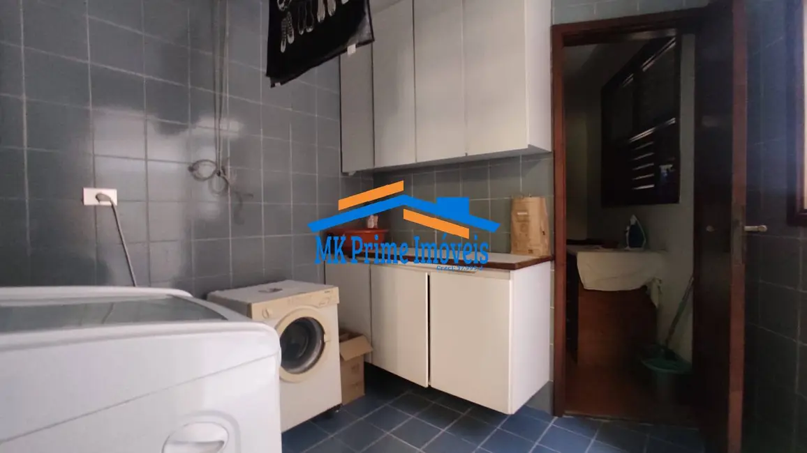 Foto 8 de Casa de Condomínio com 3 quartos à venda, 350m2 em Alphaville, Santana De Parnaiba - SP