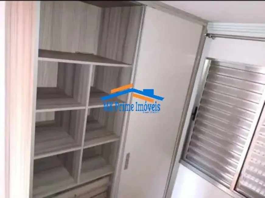 Foto 2 de Apartamento com 3 quartos à venda, 56m2 em Conjunto Habitacional Presidente Castelo Branco, Carapicuiba - SP