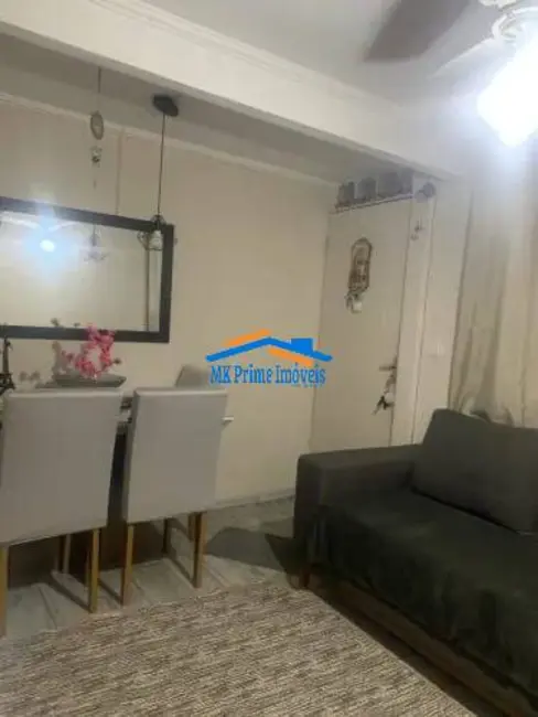 Foto 3 de Apartamento com 2 quartos à venda, 40m2 em Conjunto Habitacional Presidente Castelo Branco, Carapicuiba - SP