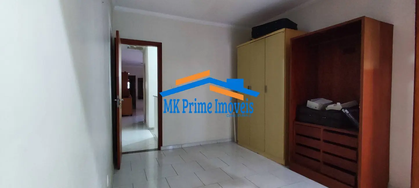 Sobrado com 3 quartos para alugar, 160m2 em Parque São Domingos, São Paulo - SP - imagem 8 Foto 8 de Sobrado com 3 quartos para alugar, 160m2 em Parque São Domingos, São Paulo - SP