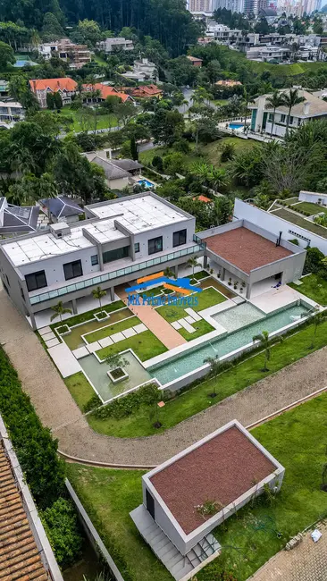 Foto 2 de Casa de Condomínio com 4 quartos à venda, 1305m2 em Residencial Tamboré, Barueri - SP