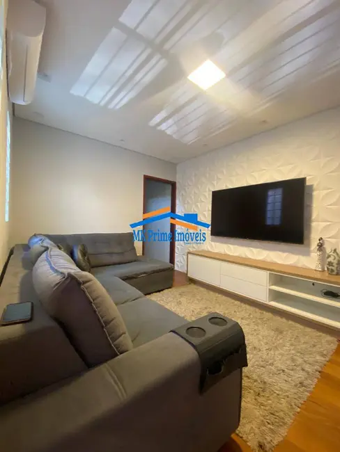 Foto 4 de Sobrado com 3 quartos à venda, 1255m2 em Cipava, Osasco - SP