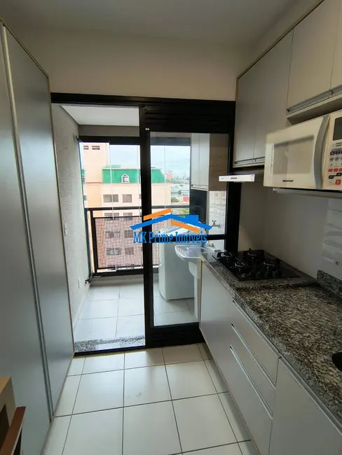 Foto 2 de Apartamento com 1 quarto à venda e para alugar, 30m2 em km 18, Osasco - SP