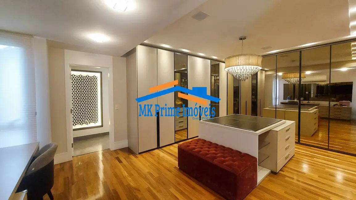 Casa de Condomínio com 4 quartos à venda, 1960m2 em Tamboré, Barueri - SP - imagem 8 Foto 8 de Casa de Condomínio com 4 quartos à venda, 1960m2 em Tamboré, Barueri - SP