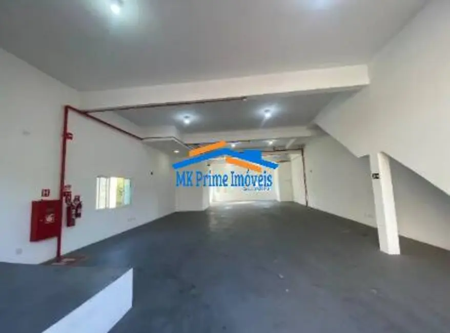 Armazém / Galpão para alugar, 200m2 em Vila Osasco, Osasco - SP - imagem 5 Foto 5 de Armazém / Galpão para alugar, 200m2 em Vila Osasco, Osasco - SP
