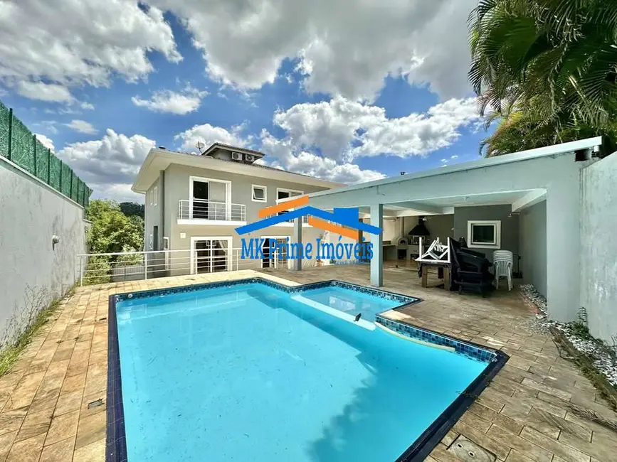 Foto 2 de Casa de Condomínio com 4 quartos para alugar, 401m2 em Golf Gardens, Carapicuiba - SP