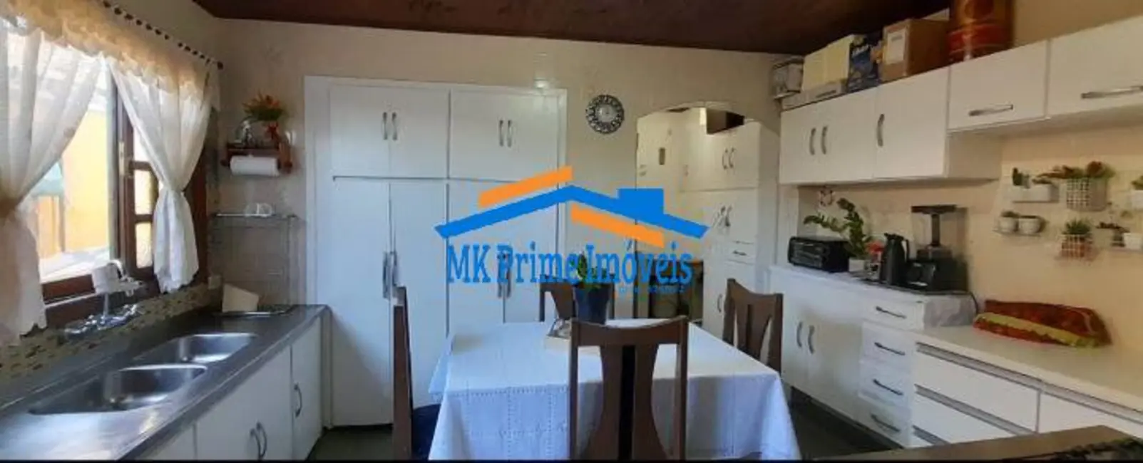 Sobrado com 4 quartos à venda, 164m2 em Jaguaribe, Osasco - SP - imagem 6 Foto 6 de Sobrado com 4 quartos à venda, 164m2 em Jaguaribe, Osasco - SP