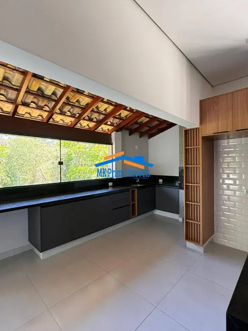 Casa com 4 quartos à venda, 315m2 em Chácara Moinho Velho, Carapicuiba - SP - imagem 6 Foto 6 de Casa com 4 quartos à venda, 315m2 em Chácara Moinho Velho, Carapicuiba - SP