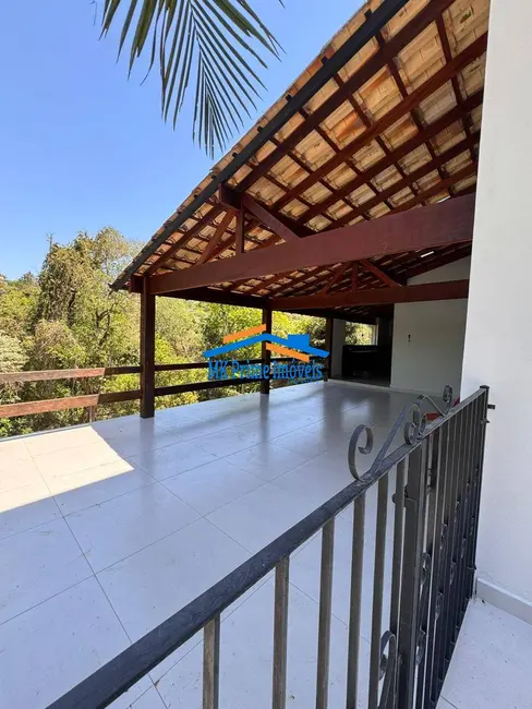 Casa com 4 quartos à venda, 315m2 em Chácara Moinho Velho, Carapicuiba - SP - imagem 2 Foto 2 de Casa com 4 quartos à venda, 315m2 em Chácara Moinho Velho, Carapicuiba - SP