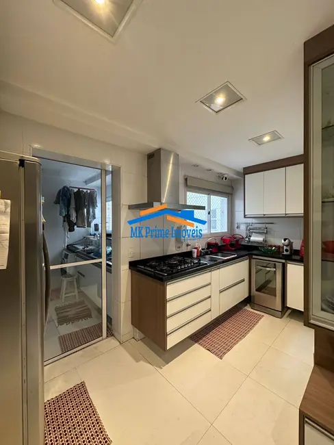 Apartamento com 3 quartos à venda e para alugar, 232m2 em Barueri - SP - imagem 9 Foto 9 de Apartamento com 3 quartos à venda e para alugar, 232m2 em Barueri - SP