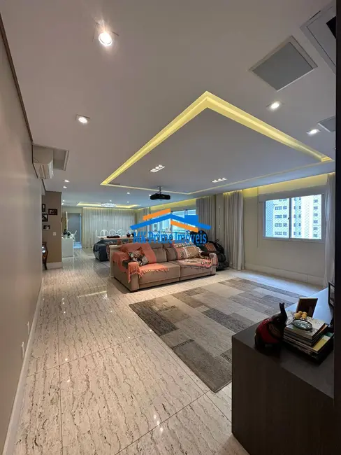 Apartamento com 3 quartos à venda e para alugar, 232m2 em Barueri - SP - imagem 3 Foto 3 de Apartamento com 3 quartos à venda e para alugar, 232m2 em Barueri - SP