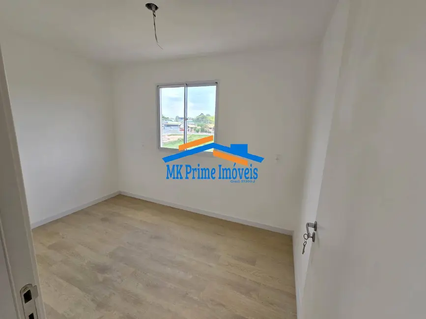 Foto 10 de Apartamento para alugar, 30m2 em Alto de Santa Lúcia, Carapicuiba - SP