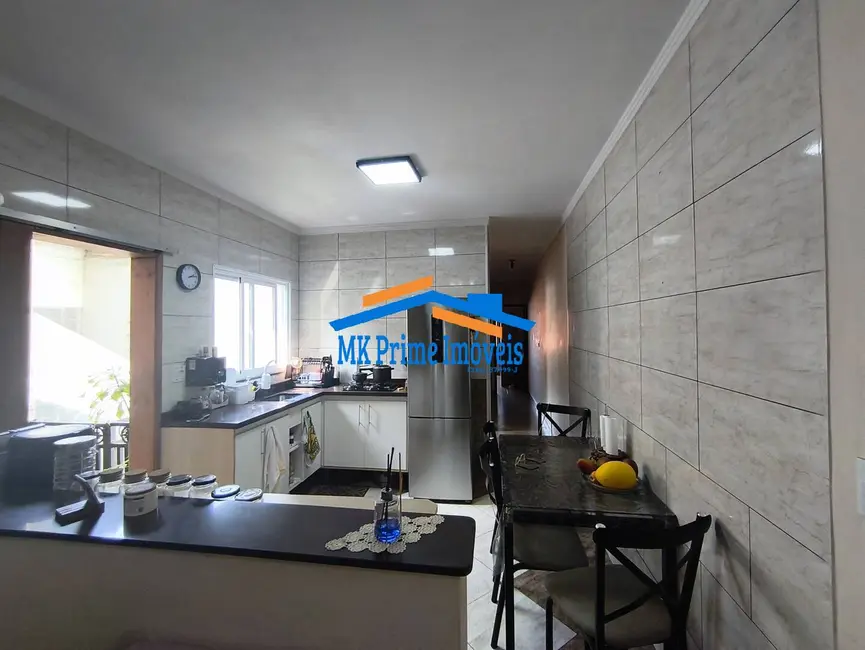 Foto 6 de Sobrado com 5 quartos à venda, 218m2 em Santo Antônio, Osasco - SP