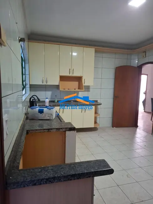 Casa com 3 quartos para alugar, 200m2 em City Bussocaba, Osasco - SP - imagem 9 Foto 9 de Casa com 3 quartos para alugar, 200m2 em City Bussocaba, Osasco - SP