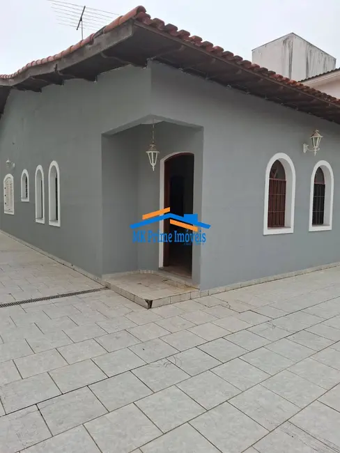 Casa com 3 quartos para alugar, 200m2 em City Bussocaba, Osasco - SP - imagem 3 Foto 3 de Casa com 3 quartos para alugar, 200m2 em City Bussocaba, Osasco - SP