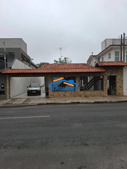 Casa com 3 quartos para alugar, 200m2 em City Bussocaba, Osasco - SP - imagem 1 Foto 1 de Casa com 3 quartos para alugar, 200m2 em City Bussocaba, Osasco - SP